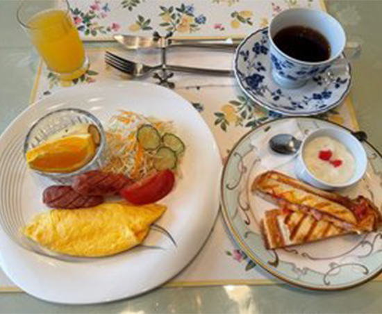 ペンションあけまの森 お食事